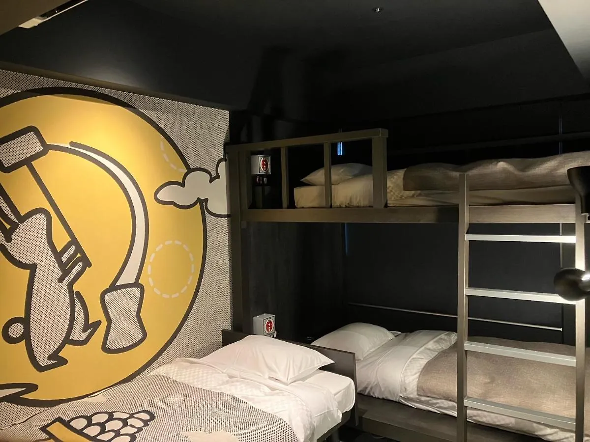 Hotel Tavinos קיוטו